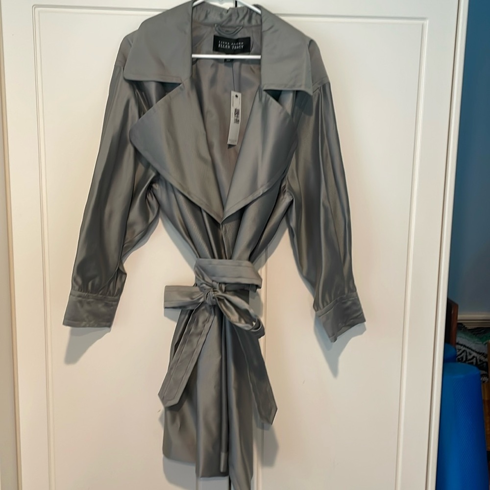 Linda Allard Ellen Tracy trench coat